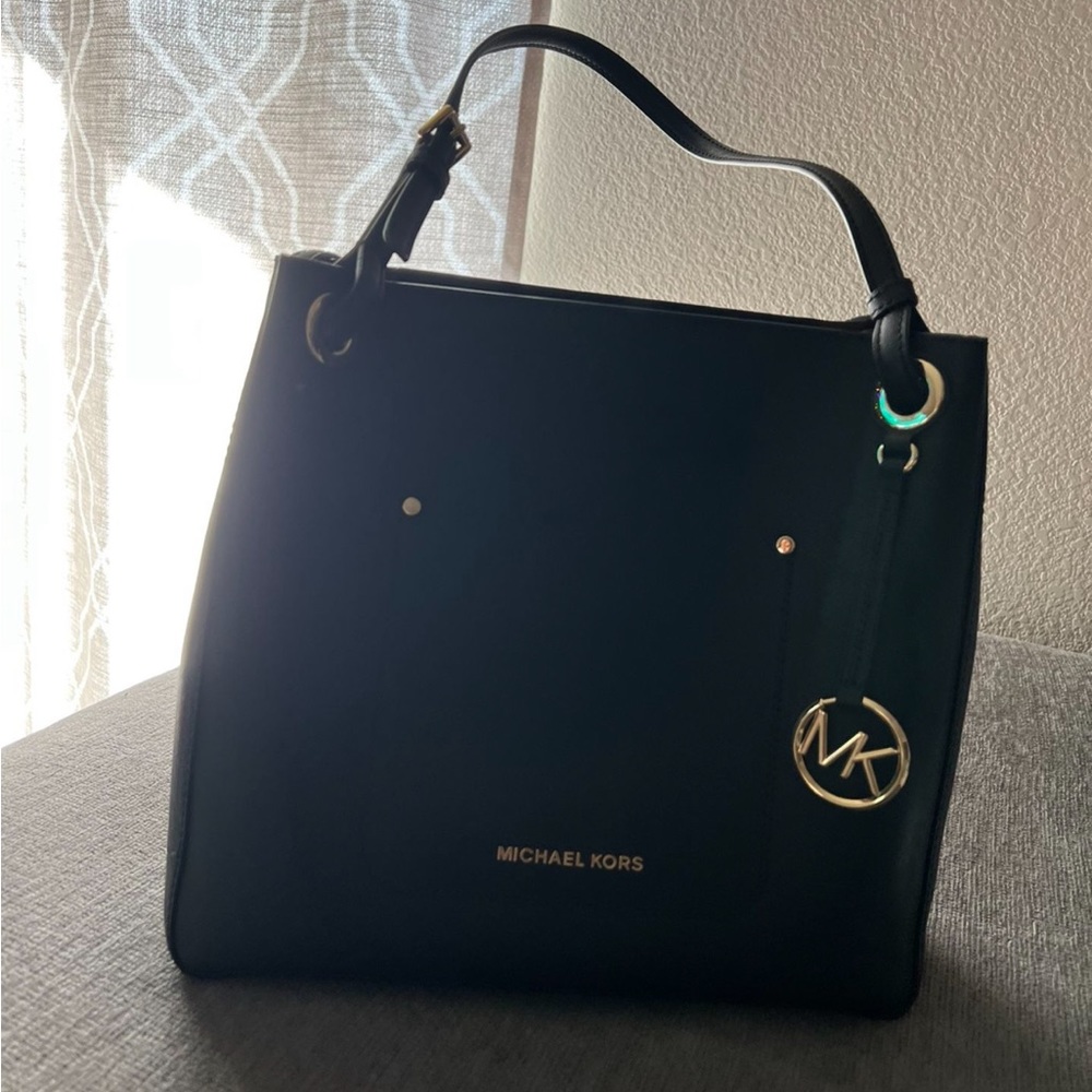 Michael Kors Tote